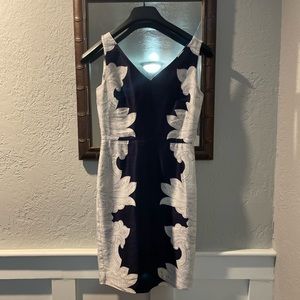 Banana Republic Size zero Navy and white print dress